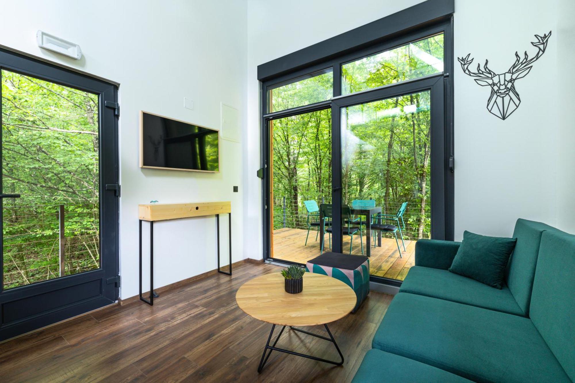 Appartamento Tree Elements Treehouse Retreat Slunj Esterno foto