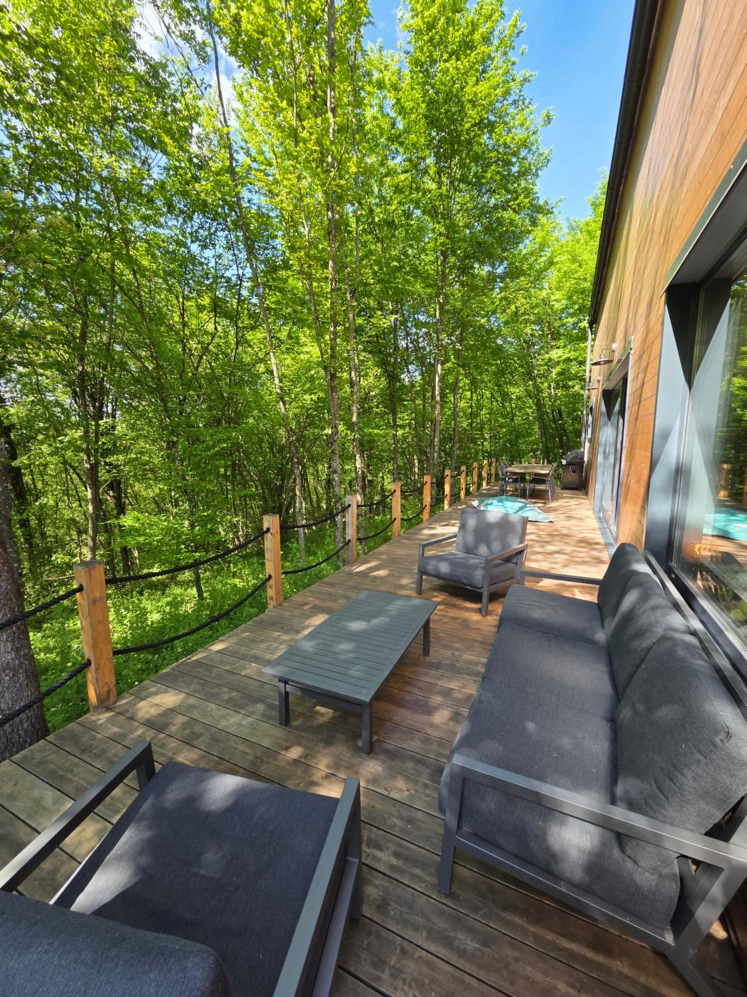 Appartamento Tree Elements Treehouse Retreat Slunj Esterno foto